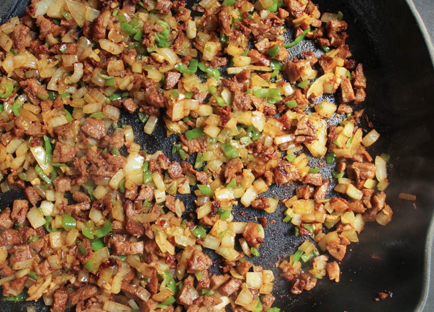 shakshuka-egg-white-frittata-with-turkey-sausage-step-2