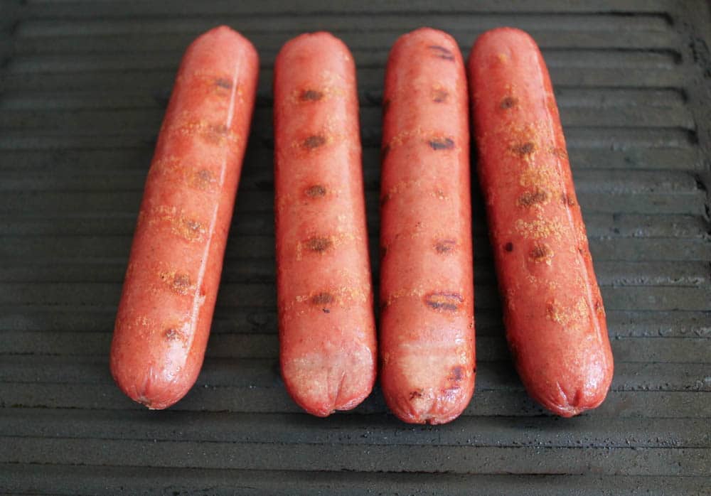 Grilled-Beef-Hot-Dogs-with-Mango-Cucumber-Slaw-and-Srirachup-step-3