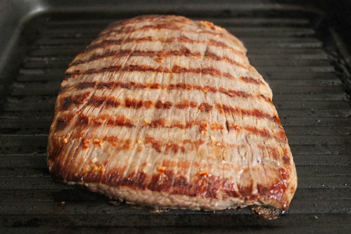 Barbecue-Flank-Steak-Tacos-with-Corn-Peach-Salsa-Step-4