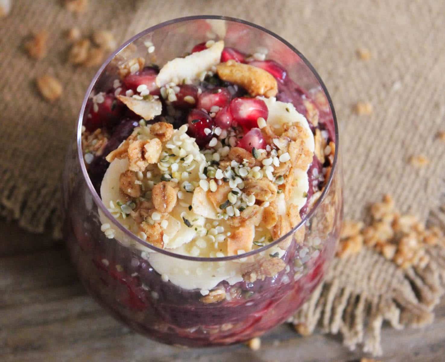 Vegan-Acai-Parfaits-with-fruit-granola-and-hemp-seeds-8