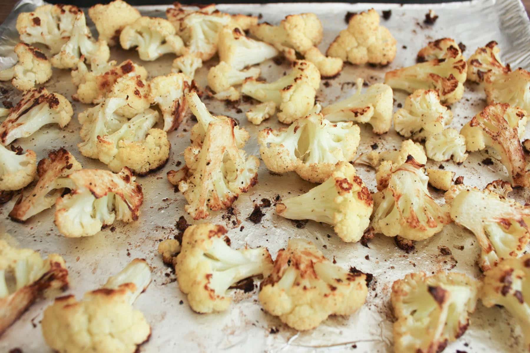 roasted-cauliflower-soup-with-parmesan-toasted-almonds-golden-raisins-step-2