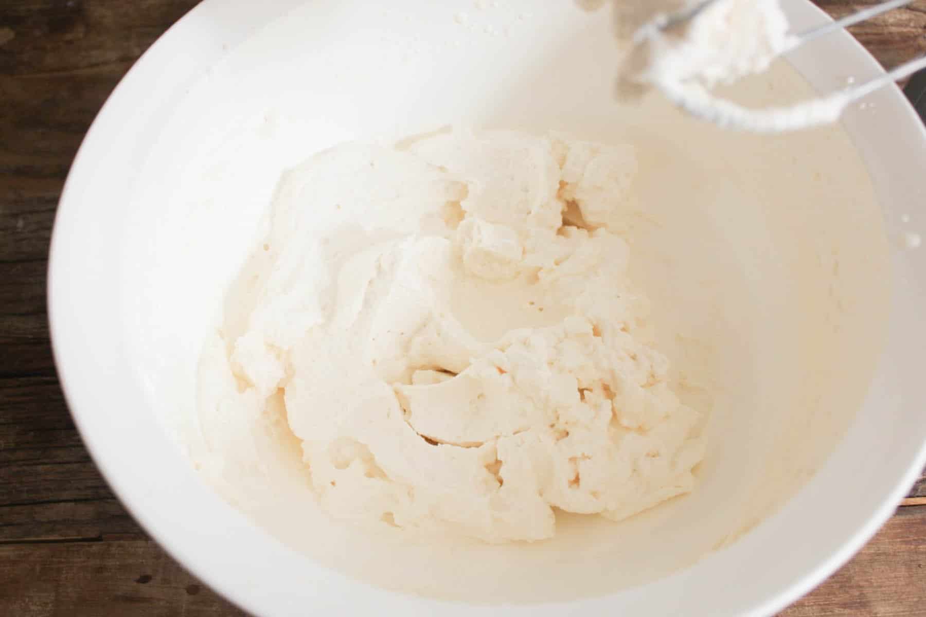 vegan-chocolate-cake-with-whipped-coconut-cream-and-fresh-berries-step-8