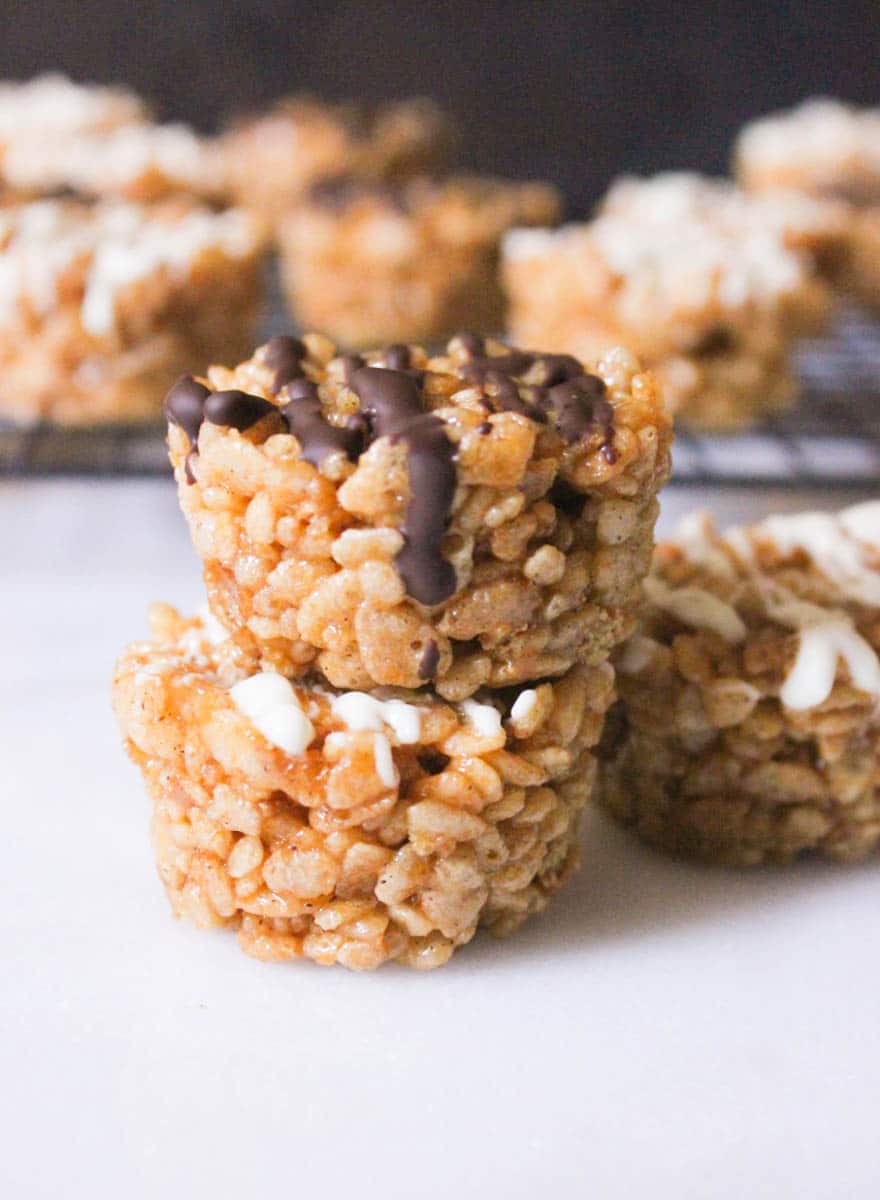 Pumpkin-Spice-Rice-Krispie-Treats-3