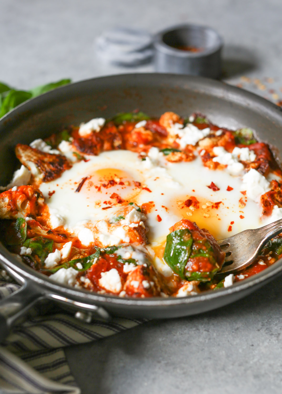 5-ingredient Skillet Eggs with Spinach and Roasted Cauliflower